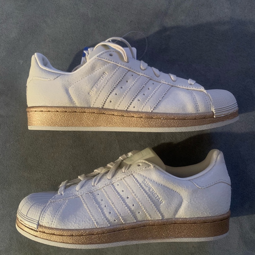 ADIDAS SUPERSTAR SUEDE gs “GOLD SUEDE”
